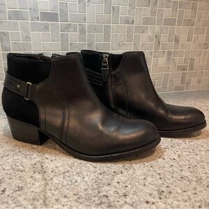 Clark’s Leather/Suede Booties